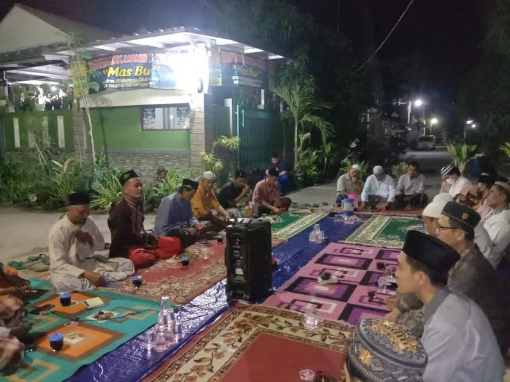 Pengajian Rutin Masyarakat Desa